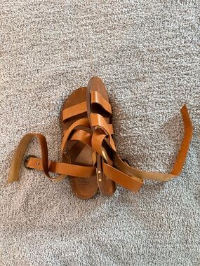 beek Lora Sandal Tan